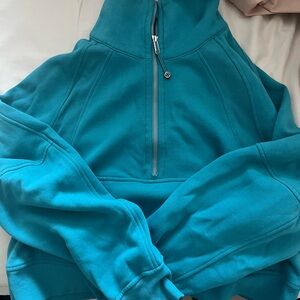 Lululemon Scuba half zip